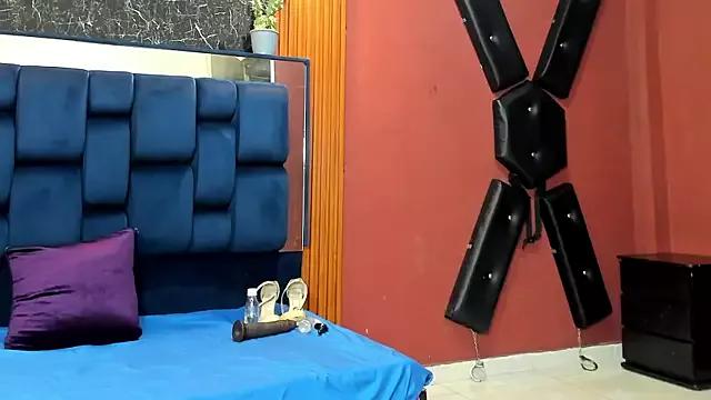 Try our streaming cams variety and talk on a personal level with our adorable girls streamers, showing off their bountiful shapes and dildos.