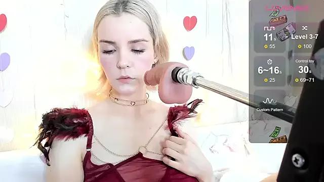 Kaya_Devis from StripChat