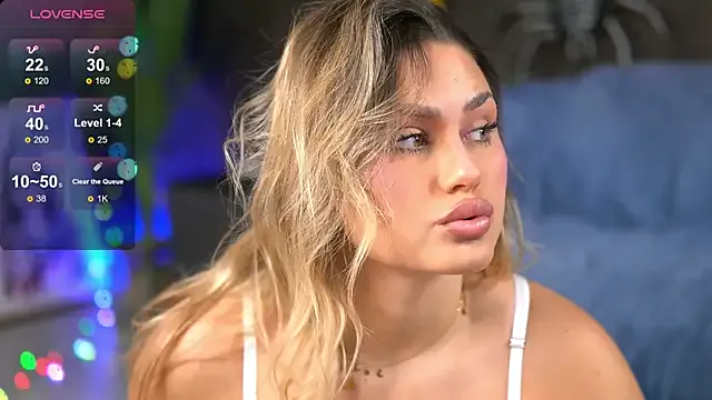 KayaAzur from StripChat