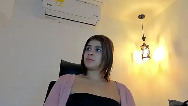 kaylajhonnes6 from StripChat is Freechat