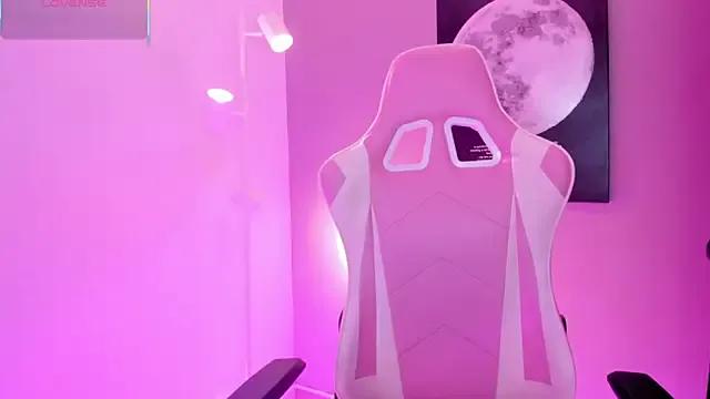 KaylaPrince_ from StripChat is Freechat