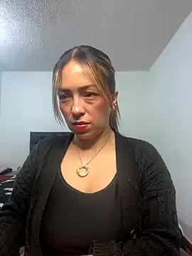 KayWilliamss from StripChat is Freechat