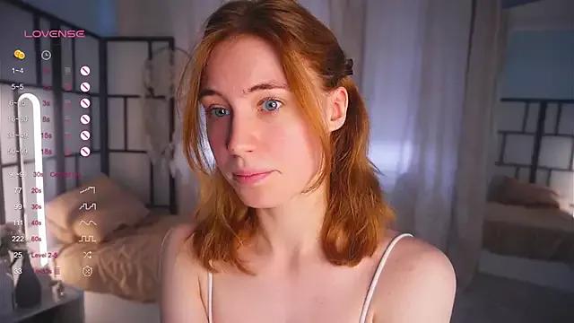 KeeleyCreswell from StripChat