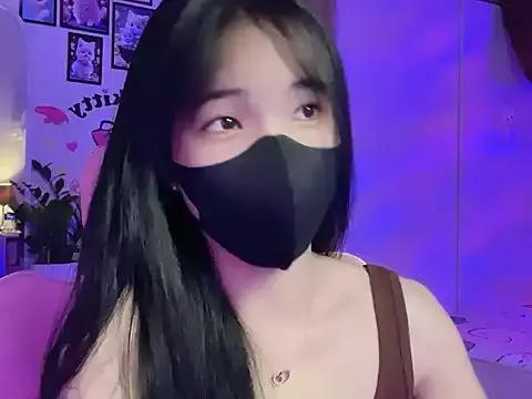 Keelinnn19 from StripChat