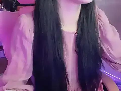 Keelinnn19 from StripChat
