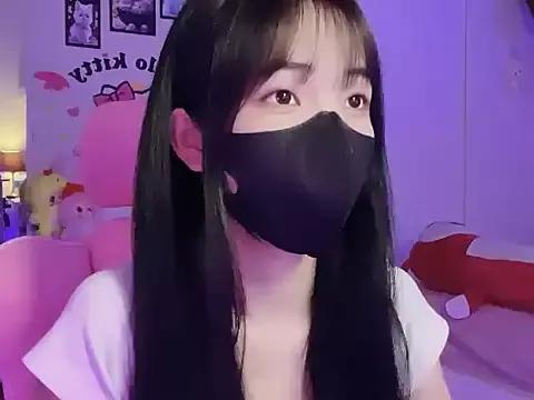 Keelinnn19 from StripChat