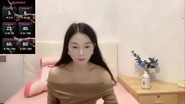 Try our streaming cams variety and talk on a personal level with our adorable girls streamers, showing off their bountiful shapes and dildos.