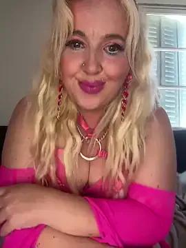 kelly__kiss71 from StripChat