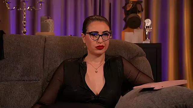 kelly_kent from StripChat