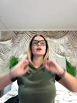 Try our streaming cams variety and talk on a personal level with our adorable girls streamers, showing off their bountiful shapes and dildos.