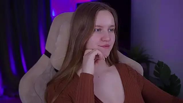 Try our streaming cams variety and talk on a personal level with our adorable girls streamers, showing off their bountiful shapes and dildos.