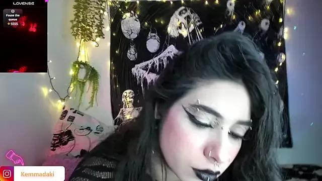 Try our streaming cams variety and talk on a personal level with our adorable girls streamers, showing off their bountiful shapes and dildos.
