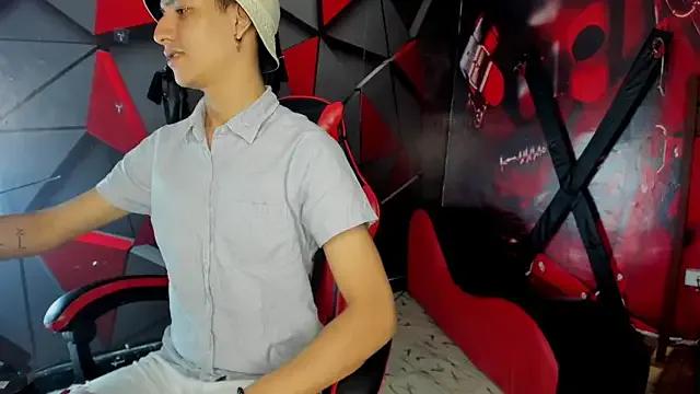 Ken_BoySlim from StripChat is Freechat