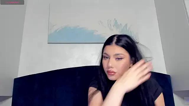 KendraKiss_ from StripChat is Freechat