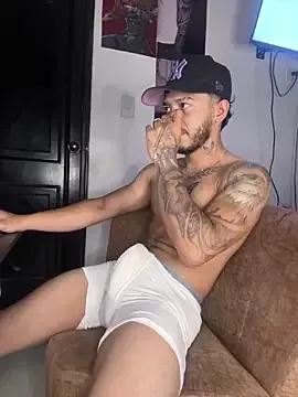 Kenny_zero from StripChat