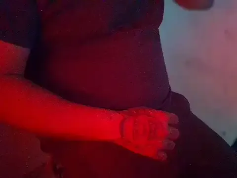 Kerrry_Caverga on StripChat 