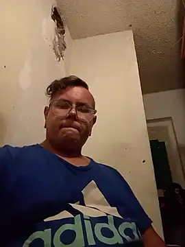 Kerrry_Caverga on StripChat 