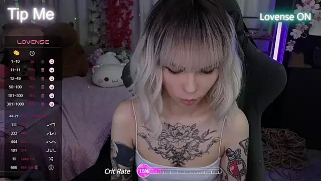 Kerry_Kirk from StripChat