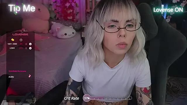 Kerry_Kirk from StripChat