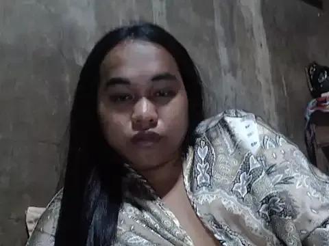 Khloelovesyou from StripChat