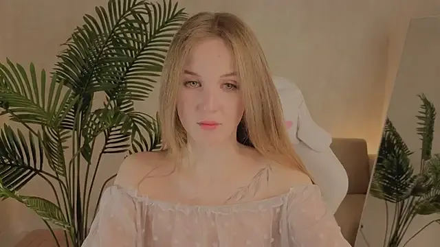 kianawhite from StripChat is Freechat