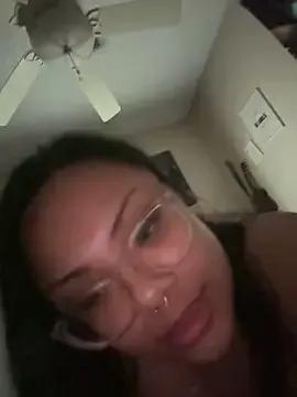 kiaradanielax from StripChat is Freechat