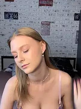 Kiki_Stacy from StripChat is Private