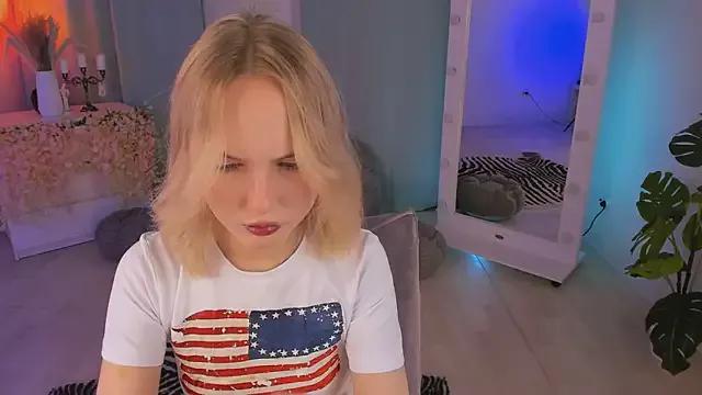 kikishyness from StripChat is Freechat