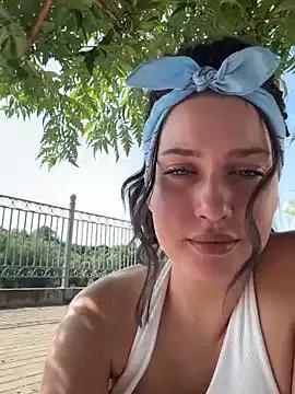 KikiWatson from StripChat