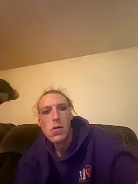 kikiwonderbar from StripChat is Freechat