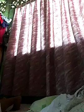 Kim_Kara from StripChat is Freechat