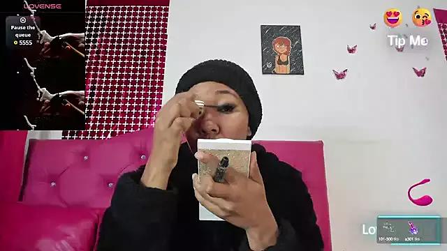 kimberly_shantal from StripChat is Freechat