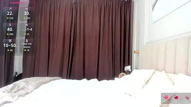 kimberly_sky from StripChat is Freechat