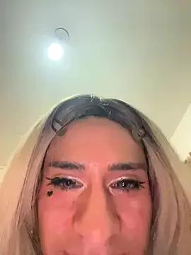 kimiLatina from StripChat is Freechat