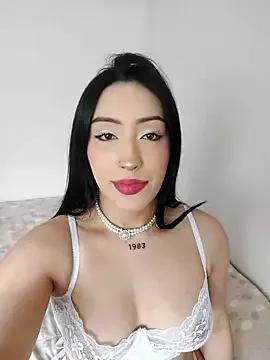 Kimm_Grey from StripChat is Freechat