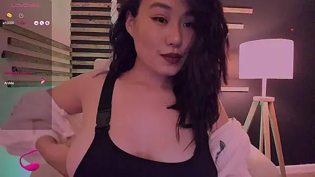 kimmy_chi_ from StripChat