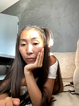 Kimmy_sunn on StripChat 