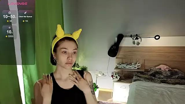 Try our streaming cams variety and talk on a personal level with our adorable girls streamers, showing off their bountiful shapes and dildos.