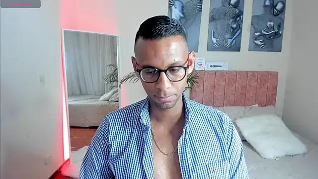 KingEdward_ from StripChat is Freechat