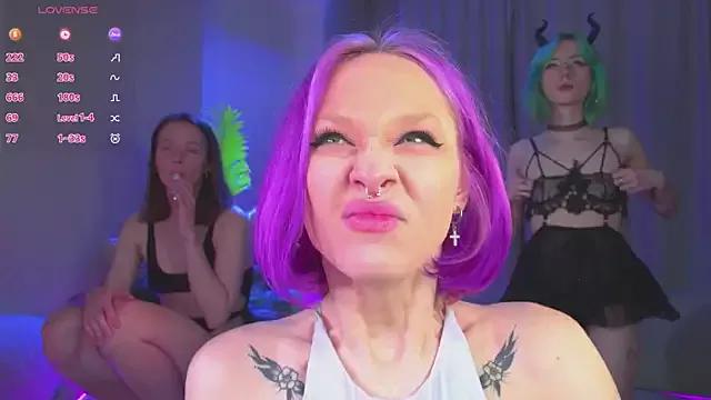 Kinky_Girls from StripChat