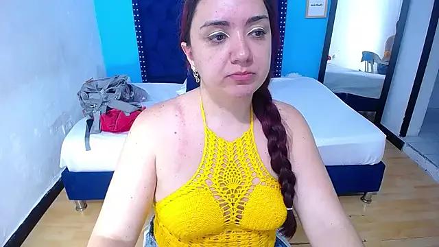 Try our streaming cams variety and talk on a personal level with our adorable girls streamers, showing off their bountiful shapes and dildos.
