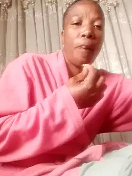 Kinkyliciouse23 from StripChat