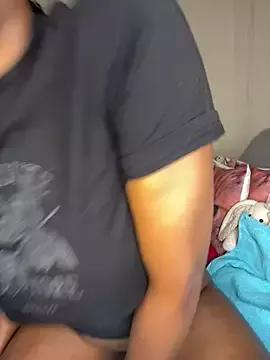 Kinkyy_ from StripChat