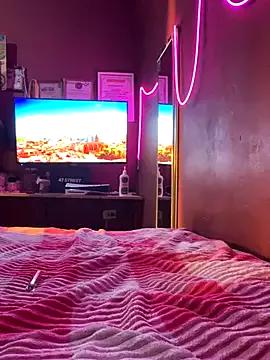 kiramedi from StripChat is Freechat