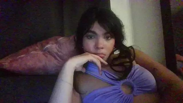 Kiri_Cutee from StripChat