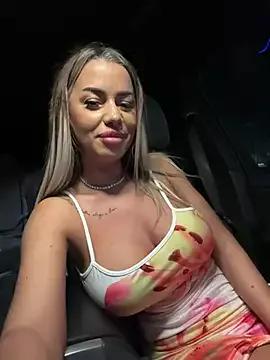 KirstieVegas from StripChat is Freechat