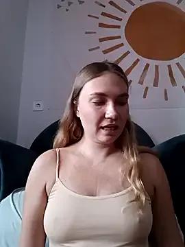 KisaVixen from StripChat is Freechat