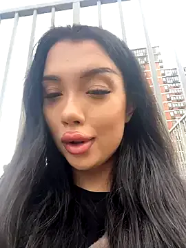 kiss_Lissa from StripChat is Freechat