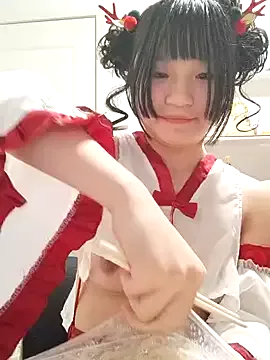 kissbaobao520 on StripChat 