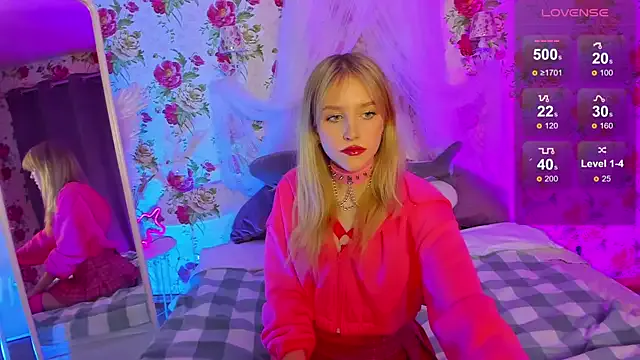 KissChristie__ on StripChat 